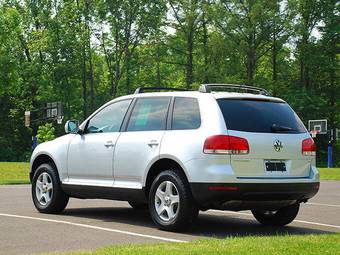 2004 Volkswagen Touareg Pictures