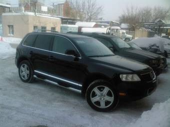 2004 Volkswagen Touareg Photos