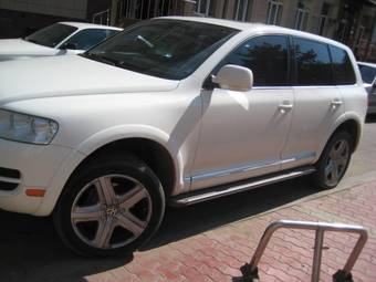 2004 Volkswagen Touareg Wallpapers