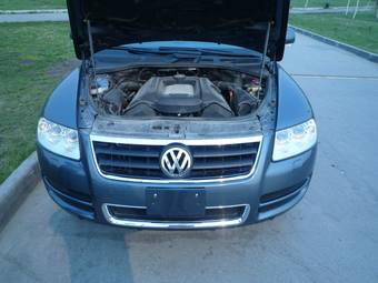 2004 Volkswagen Touareg Photos