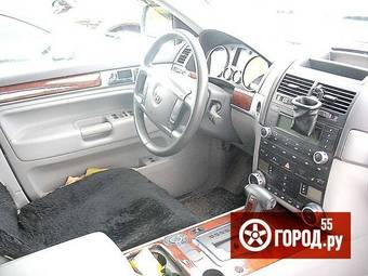 2004 Volkswagen Touareg Pics