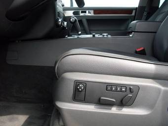2004 Volkswagen Touareg For Sale
