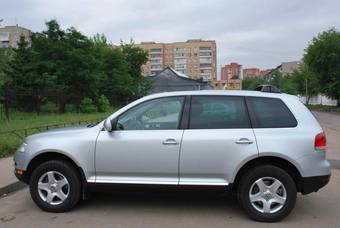 2004 Volkswagen Touareg Photos