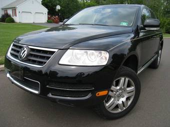 2004 Volkswagen Touareg Wallpapers