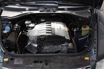 2004 Volkswagen Touareg Photos