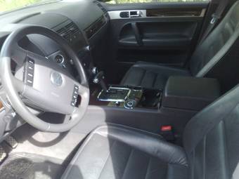2004 Volkswagen Touareg Photos