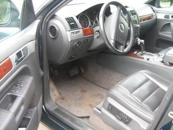 2004 Volkswagen Touareg Pictures