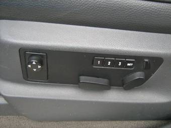 2004 Volkswagen Touareg Pictures