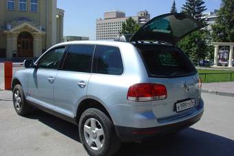 2004 Volkswagen Touareg Pictures