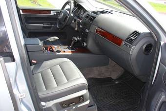 2004 Volkswagen Touareg Pics