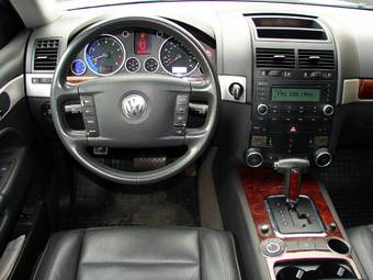 2004 Volkswagen Touareg For Sale