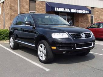 2004 Volkswagen Touareg Photos