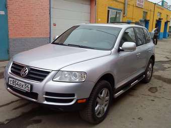 2005 Volkswagen Touareg Photos