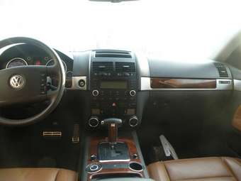 2005 Volkswagen Touareg For Sale