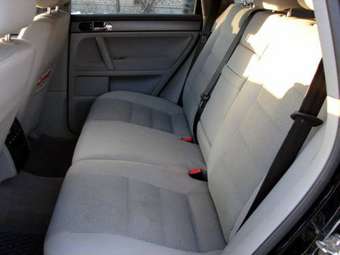 2005 Volkswagen Touareg Pics