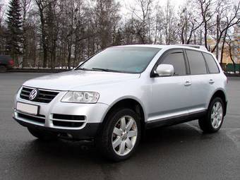 2005 Volkswagen Touareg Photos