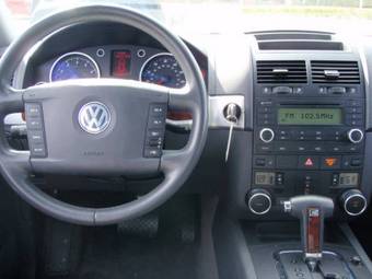 2005 Volkswagen Touareg For Sale