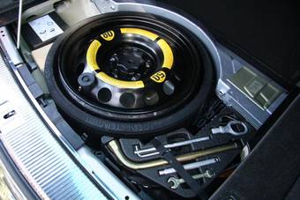 2005 Volkswagen Touareg Pictures