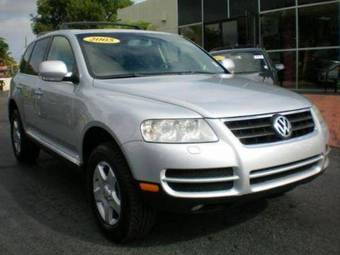 2005 Volkswagen Touareg Photos