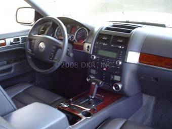 2005 Volkswagen Touareg Pics