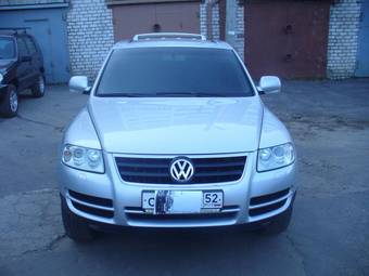 2005 Volkswagen Touareg Pics