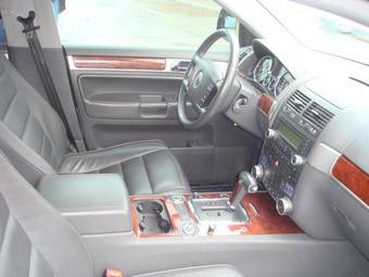 2005 Volkswagen Touareg Pictures
