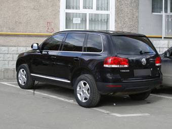 2005 Volkswagen Touareg Photos