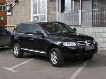 2005 Volkswagen Touareg Images