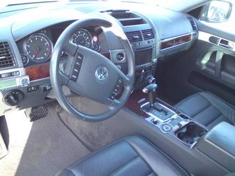 2005 Volkswagen Touareg For Sale