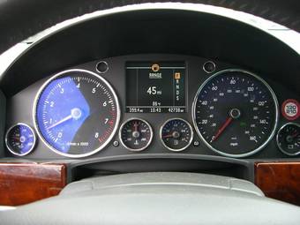 2005 Volkswagen Touareg Wallpapers