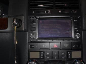 2005 Volkswagen Touareg Pics