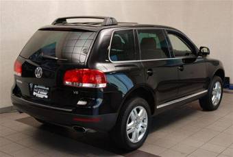 2005 Volkswagen Touareg Photos