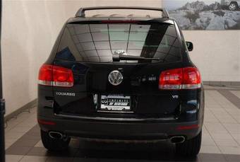 2005 Volkswagen Touareg Pictures