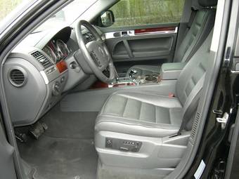 2005 Volkswagen Touareg Pictures