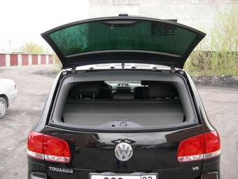 2005 Volkswagen Touareg Photos