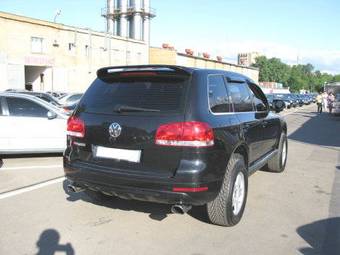 2005 Volkswagen Touareg Pictures