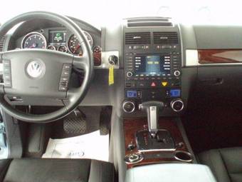 2005 Volkswagen Touareg Photos