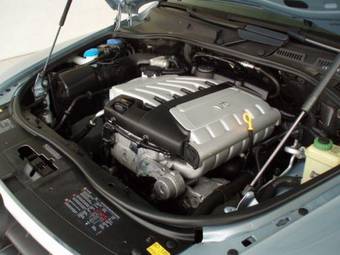 2005 Volkswagen Touareg Pics