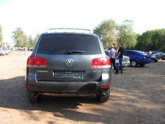 2005 Volkswagen Touareg Photos
