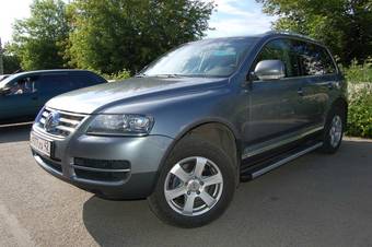 2005 Volkswagen Touareg Pics