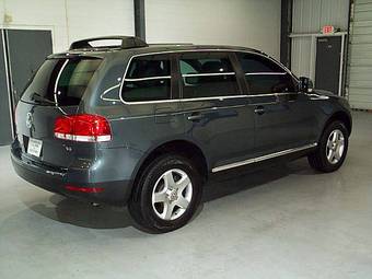 2005 Volkswagen Touareg Pictures