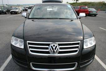 2005 Volkswagen Touareg Photos