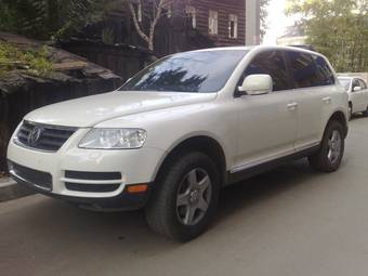 2005 Volkswagen Touareg Photos