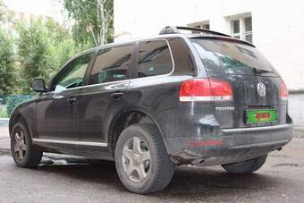 2005 Volkswagen Touareg Photos