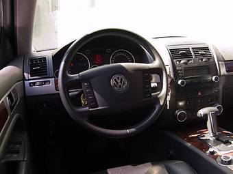 2005 Volkswagen Touareg For Sale