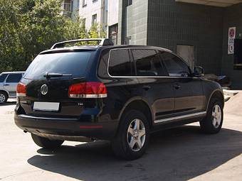 2005 Volkswagen Touareg Photos