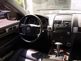 2005 Volkswagen Touareg Wallpapers