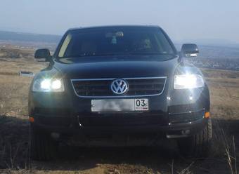 2005 Volkswagen Touareg Photos