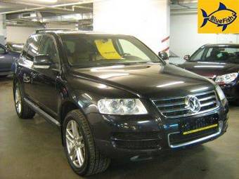 2005 Volkswagen Touareg Photos