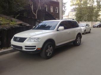 2005 Volkswagen Touareg Photos